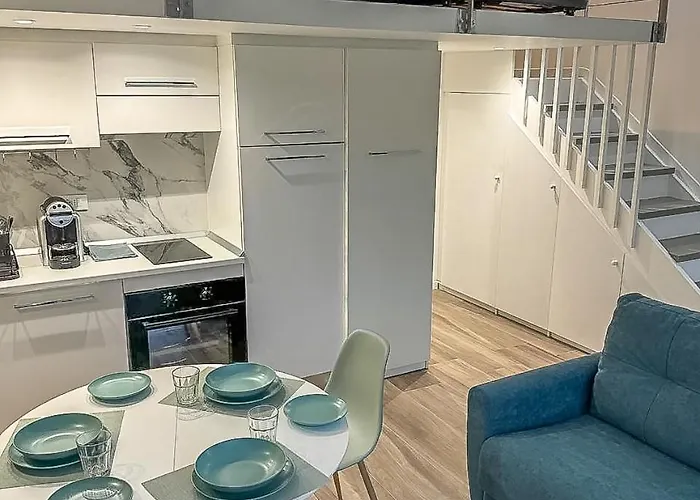 Ely & Raffy's House Rda Lux Ap Apartman