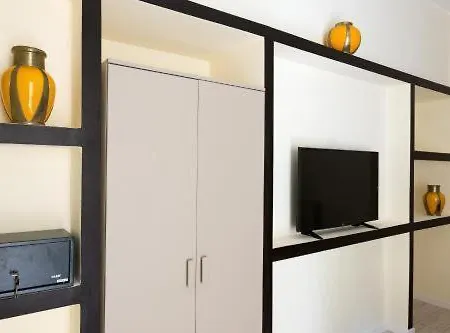 Apartament Affitta Ely & Raffy's 144 Via Matteotti